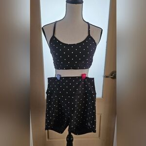 Alo 2 piece workout outfit